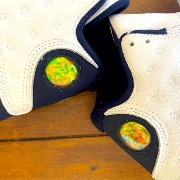 Air Jordan 13 Obsidian powder blue white main image 4